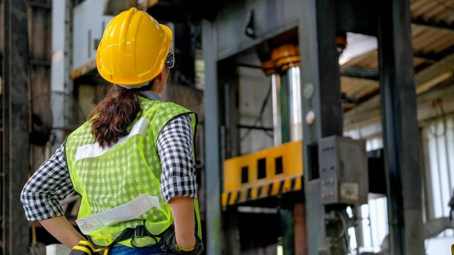 Mavi Yaka Nedir? Mavi Yakalı Personeller Kimlerdir?